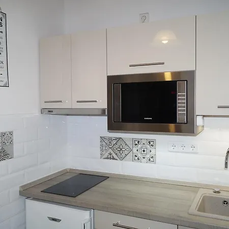 Centrum Apartman Apartment Erlau