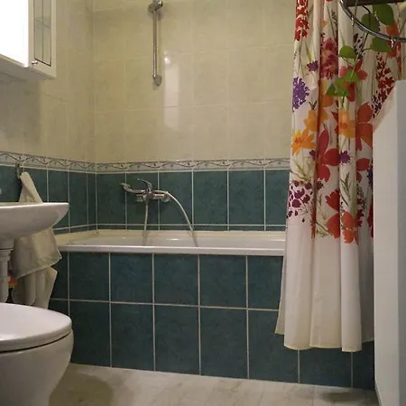 Centrum Apartman Apartment *